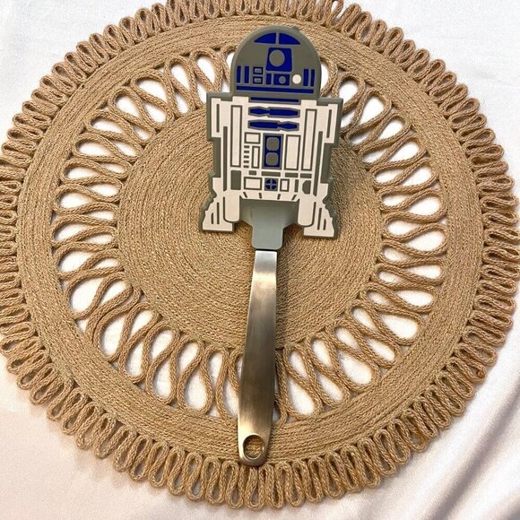 NWOT Williams Sonoma × Star Wars R2-D2 Flexible Turner Spatula Kitchen Tool - Picture 2 of 4